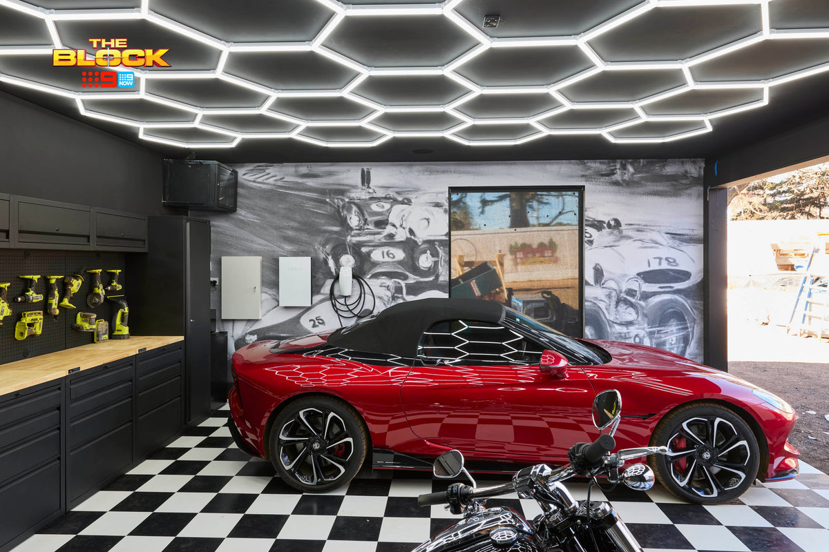 Han & Can's and Robby & Mat's Garages On The Block